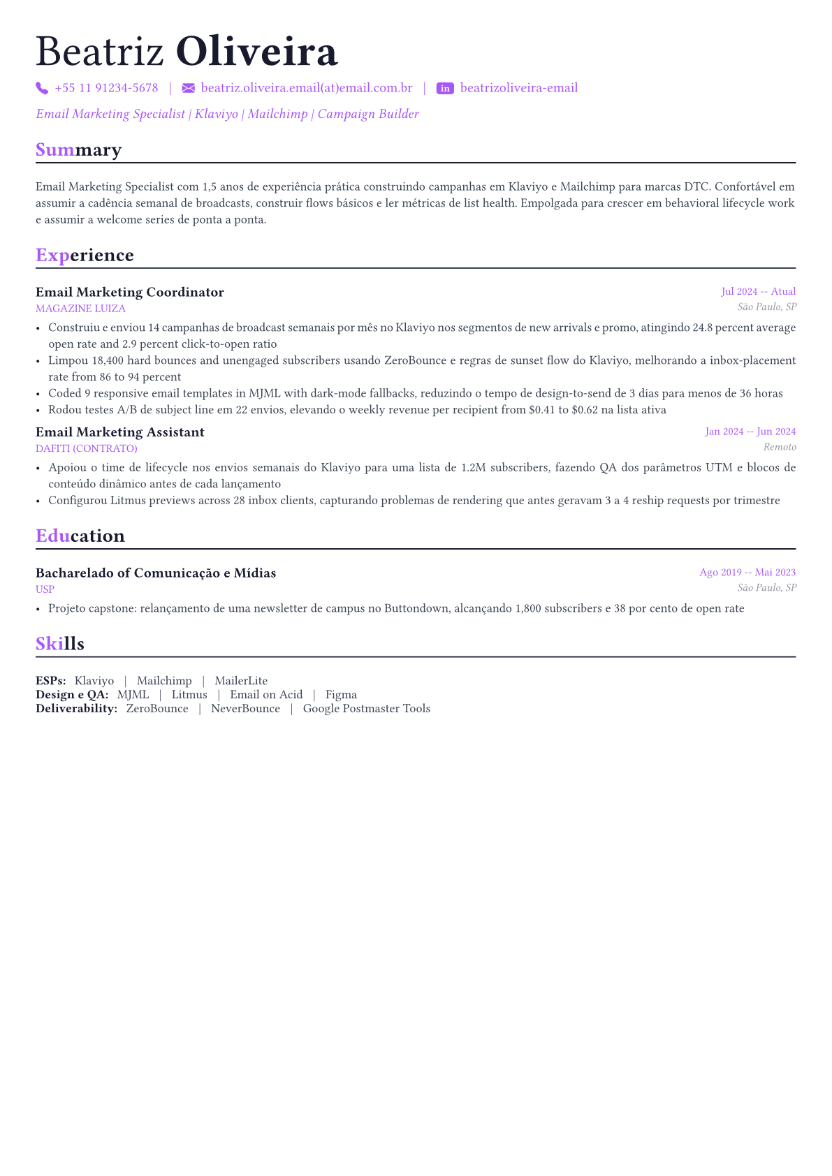 Email Marketing Specialist exemplo de currículo