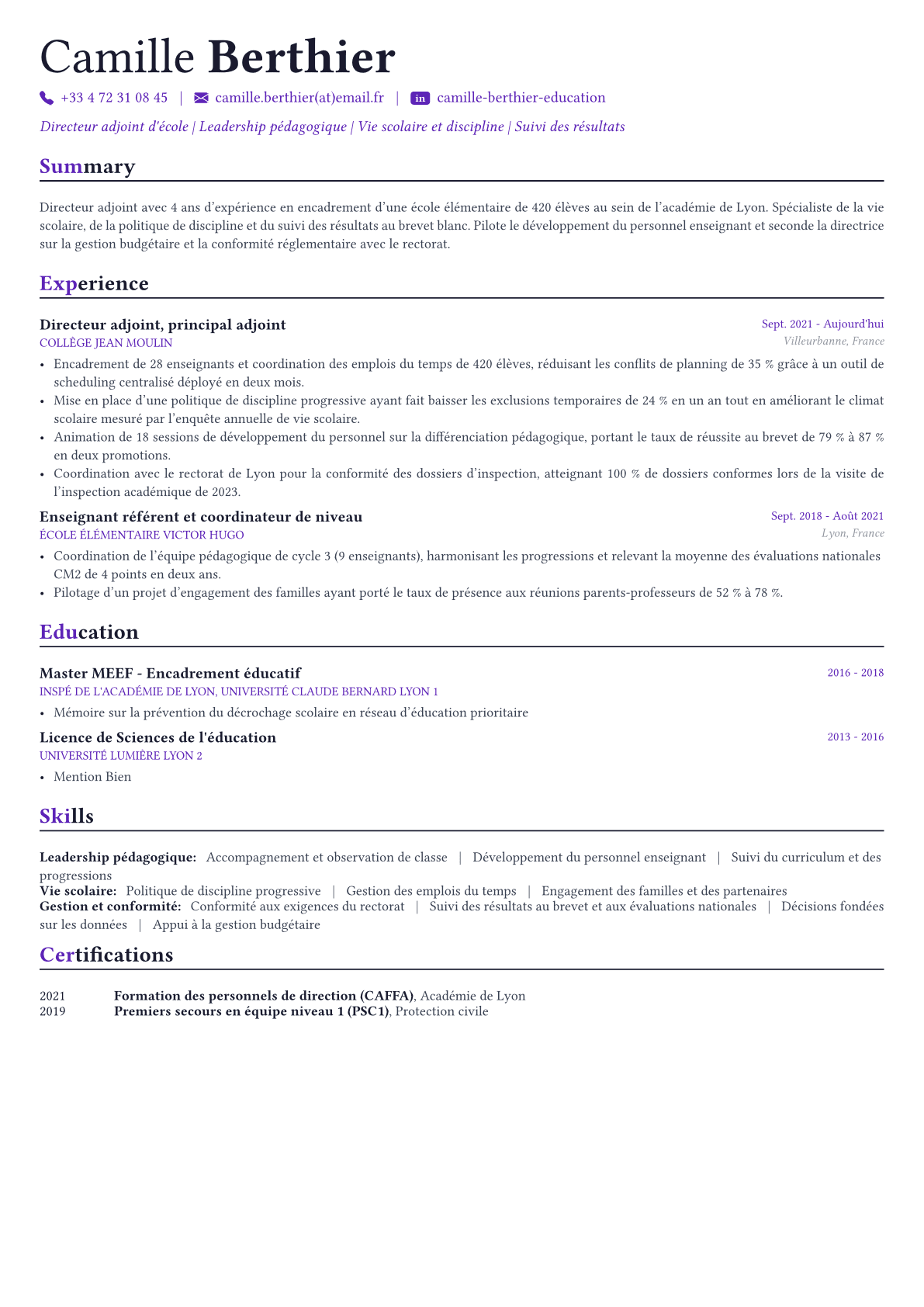 Directeur d'école exemple de CV
